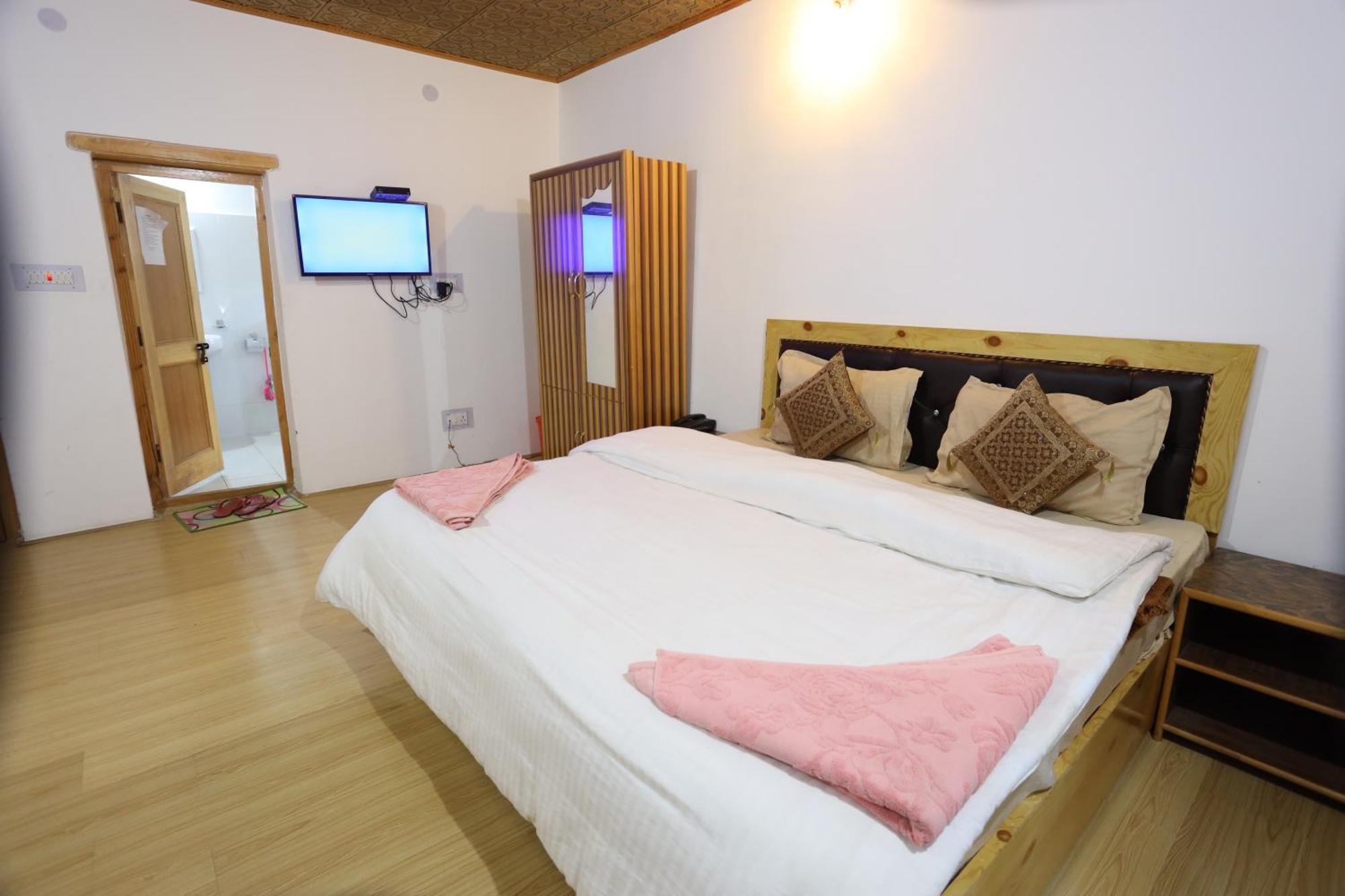 Odbar Guest House Best Guest House At Leh Ladakh Exterior foto